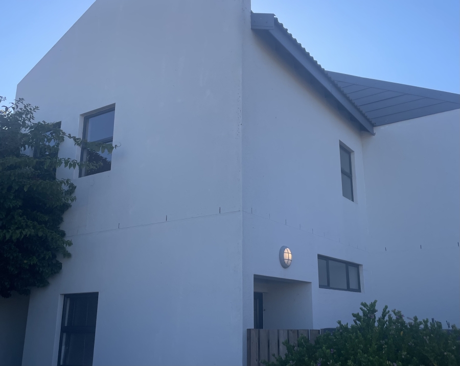4 Bedroom Property for Sale in Country Club Western Cape